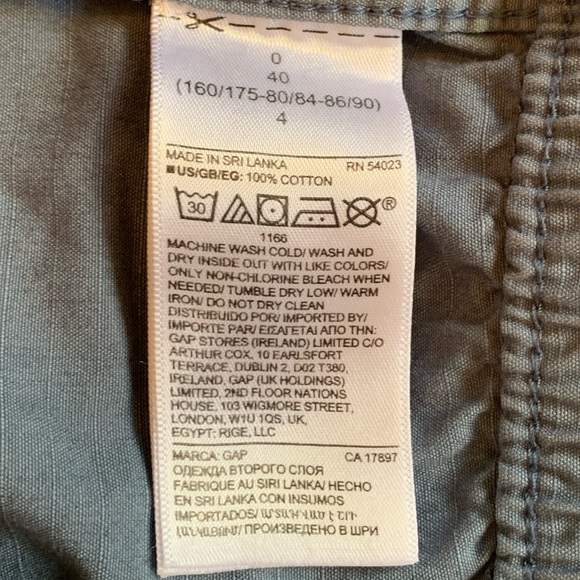 GAP High Rise Utility Short - Picture 4 of 12